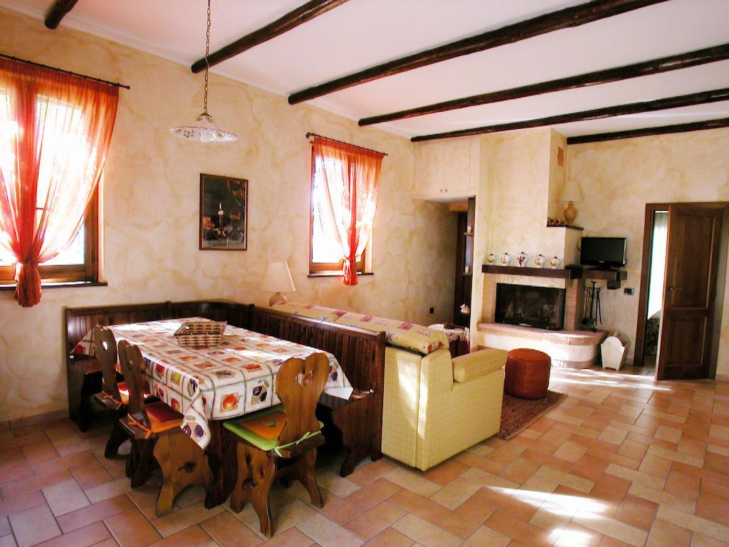Agriturismo Istrice Innamorato Campello sul Clitunno Chambre photo